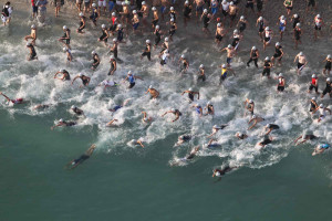 El triatlón, una prueba espectacular y muy exigente, que requiere el máximo esfuerzo a los participantes.