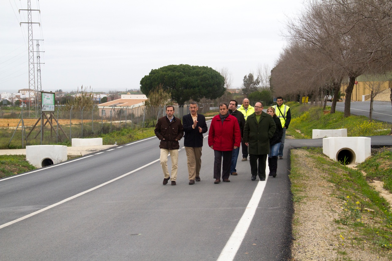 Inauguración de la carretera HU-3108 entre Bonares y la A-486 hacia Almonte