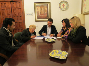 El Ayuntamiento de Moguer ha suscrito tres convenios de colaboración con entidades locales de carácter social