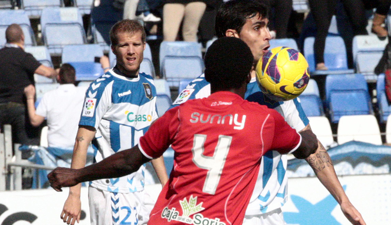 Dimas no podrá jugar ante el Elche por sanción, pero vaticina una buen partido que puede ganar el Recre. / Foto: Josele Ruiz.