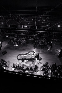 Junto a Rafael Prado, en el escenario se subirán 25 músicos, todos onubenses. / Foto: Víctor Ríos. 