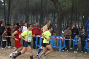 La última carrera de la jornada, la prueba de absoluta masculino, fue la que contó con mayor número de participantes.