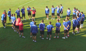 El primer partido del Recre en la pretemporada será ante el filial el 18 de julio. / Foto: www.recreativohuelva.com.