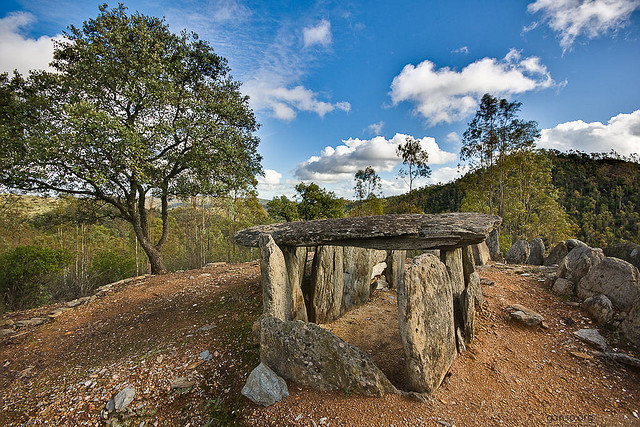 Dolmen de El Pozuelo del municipio onubense de Zalamea la Real / Foto: Flickr