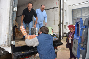 La carga humanitaria fue transportada hasta Trigueros.