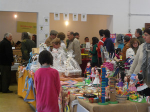 Talleres para jóvenes y sus familiares en Puerto Moral.