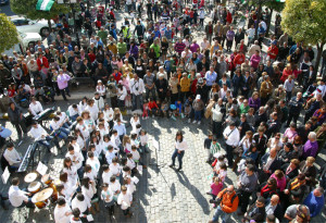 El acto institucional tendrá lugar a las 12.00 en la plaza de España.