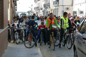 Otra de las actividades organizadas es un recorrido urbano en bicicleta.