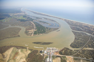 Imagen de la ría del Piedras. 