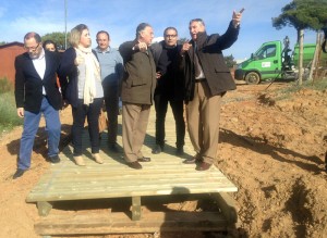 Visita a las obras de acondicionamiento de la playa. 