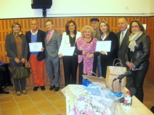 'Contra Viento y Marea' de Punta Umbría ha distinguido a sus socios de honor