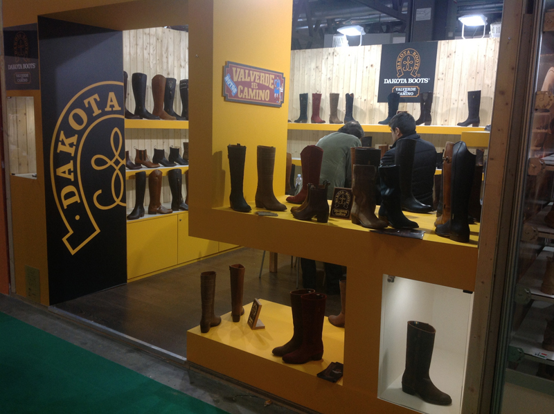 Stand de Dakota Boots en la Feria Internacional del Calzado de Milán, Micam Shoevent 2013.