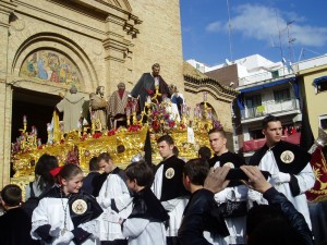 La Gala es organizada por la Hermandad de la Sagrada Cena de Huelva.