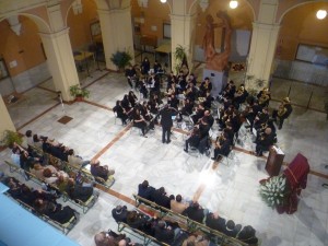 La Banda de Música de Punta Umbría en un momento del acto.