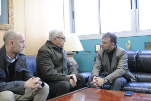 Un momento del encuentro institucional entre la Junta de Andalucía y Paz y Bien.