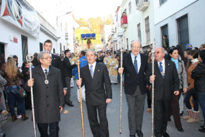 Huelva vive el pórtico de la Semana Santa con el Viernes de Dolores. 