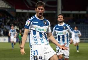 Alexander, autor del gol del Recre ante el Castilla en Valdebebas, puede volver al once. / Foto: Josele Ruiz.