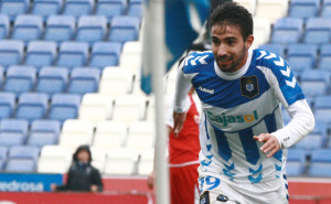 Chuli sufrió mucho delante de la televisión en el partido en Alcorcón y desea volver "al verde". / Foto: Josele Ruiz.