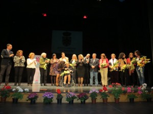 La gala rindió homenaje a numerosas moguereñas.