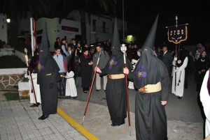 Hermandad de penitencia de Zalamea participando en la cofradía  de Riotinto.