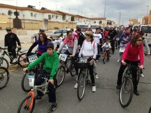 Casi un millar de participantes han recorrido en bicicleta las calles sanjuaneras. / Foto; Juan Antonio Ruiz