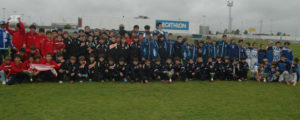 Los participantes en el II Torneo Grandes Escuelas celebrado en la Ciudad Deportiva del Decano. / Foto: www.recreativohuelva.com.