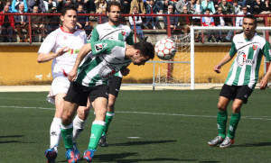 El domingo comienza para la Olímpica la eliminatoria de ascenso a Tercera. / Foto: Josele Ruiz.