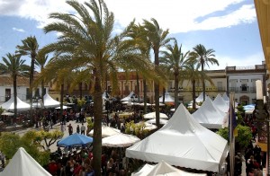 La Plaza de España durante la celebración de la feria gastronómica de años anteriores.