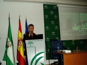 Paco Elvira presentando Latitudes 2013