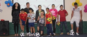 Los ganadores de la liga de fútbol sala recibieron en la sede de la Fundación Valdocco unos galardones.