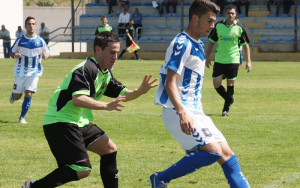 Naranjo fue el autor de los dos primeros goles del Recre B.