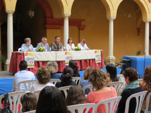 Autoridades durante el acto de clausura de las XIV Jornadas de animación a la lectoescritura.