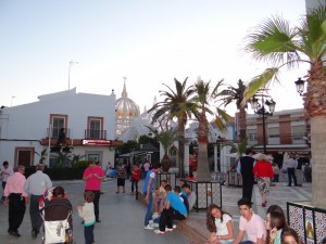 Almonte está engalanado para la procesión