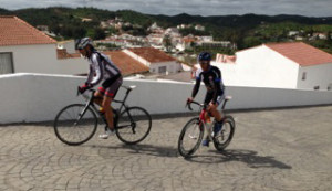 Los participantes recorrerán 100 kilómetros en bicicleta.