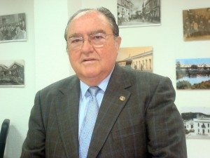 Juan Manuel Díaz Cabrera visitó la redacción de Huelva Buenas Noticias.