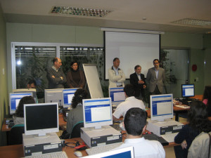 Alumnos de la Universidad de Huelva en el curso práctico sobre gestión tributaria.