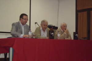 Un momento de la presentación del libro en Aracena. 