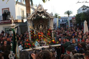 La carroza de la Hermandad de San Juan del Puerto en su peregrinación extraordinaria celebrada el pasado mes de febrero a Almonte.