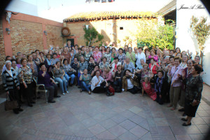 Foto de familia de todos los participantes de este encuentro-homenaje. / Foto: Juan Antonio Ruiz