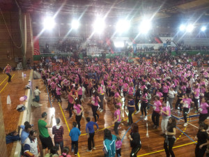 Sesión de zumba posterior a la carrera.