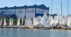 Las playas de Ayamonte centrarán el interés de la vela andaluza en la clase Láser.