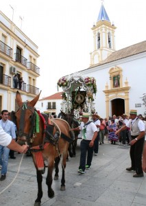 Unos 150 cartayeros se unieron a la comitiva ayamontina