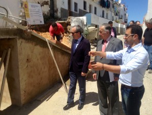 El subdelegado, el alcalde y el director provincial del Spee visitan los ocho proyectos.