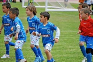 Los pequeños de la Escuela de Fútbol Municipal 'Las Marismillas'.