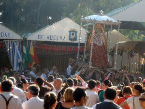 Cada año, visitan la Romería de Montemayor miles de personas. 