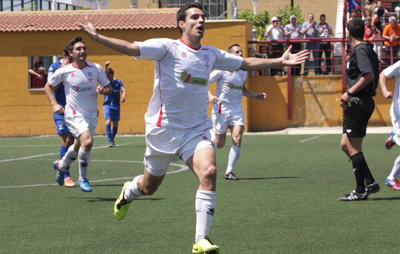 Tras el fallo de Competición, el gol de Redondo dio tres puntos a La Palma ante el Xerez B. / Foto: Josele Ruiz.