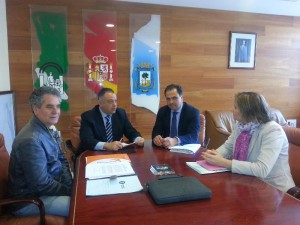 Reunión entre representantes de San Juan y Huelva