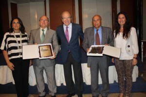 El homenaje se ha celebrado como clausura de la Semana del Mayor