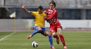 El empate logrado por el Recre en Las Palmas ha cobrado más valor en la tarde del domingo tras perder el Mirandés. / Foto: /www.udlaspalmas.es.