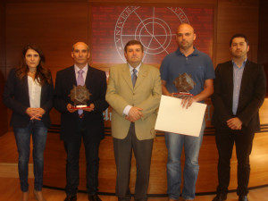 Autoridades de la UHU y galardonados durante la entrega de los VIII Premios a la Excelencia Docente.